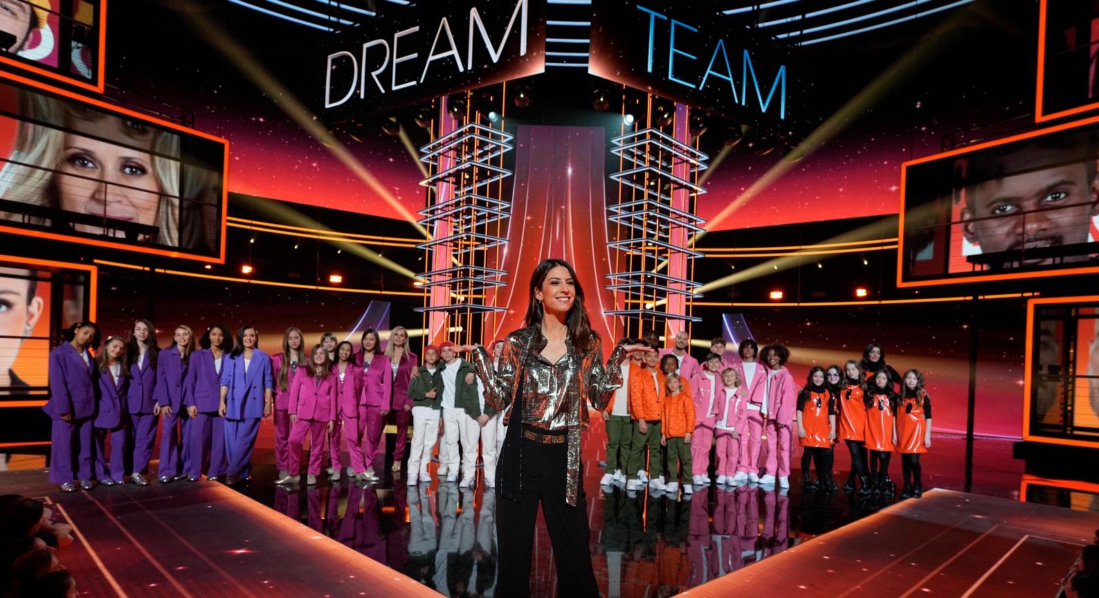 Hélène Mannarino aux commandes de Dream Team, la nouvelle émission musicale de TF1. Photo Laurent VU/TF1