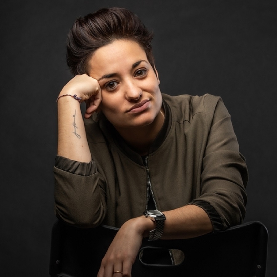 Caroline Estremo a décidé de raconter sa vie privée dans son nouveau spectacle. (c) Pierre Beteille Caroline Estremo a décidé de raconter sa vie privée dans son nouveau spectacle. (c) Pierre Beteille