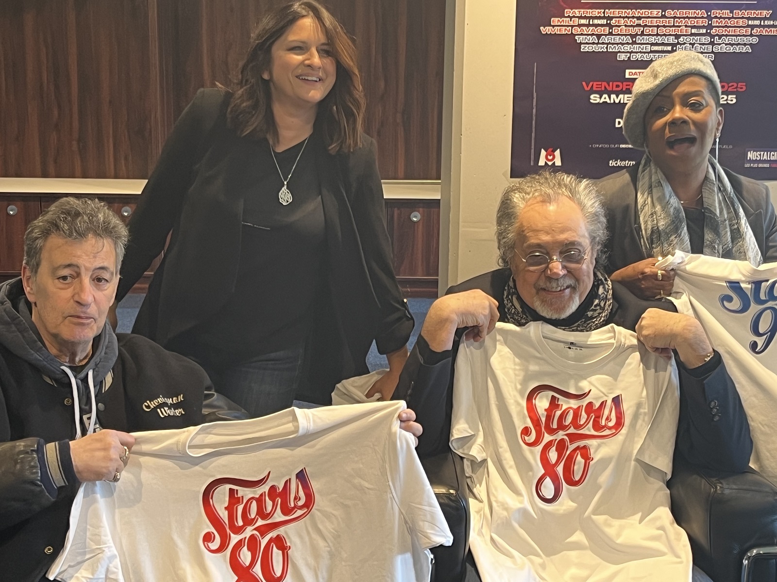Phil Barney et Patrick Hernandez seront dans l'équipe Stars 80, tandis que Larusso et Christiane de Zouk Machine représenteront Stars 90. Phil Barney et Patrick Hernandez seront dans l'équipe Stars 80, tandis que Larusso et Christiane de Zouk Machine représenteront Stars 90.
