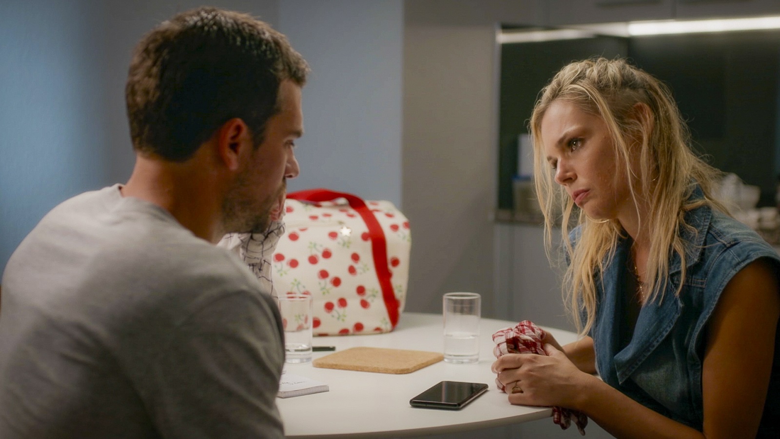 Sarah Jague, alias Emma;, dans la série Un si grand soleil. (c) FTV STUDIO