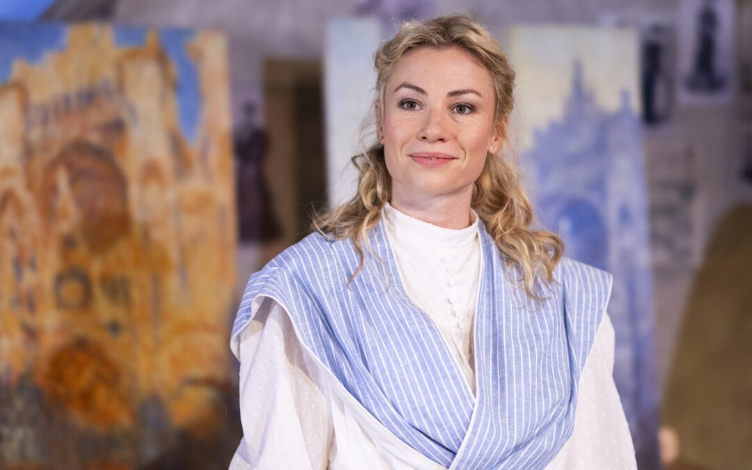 Maud Baecker redonne vie à Monet au théâtre