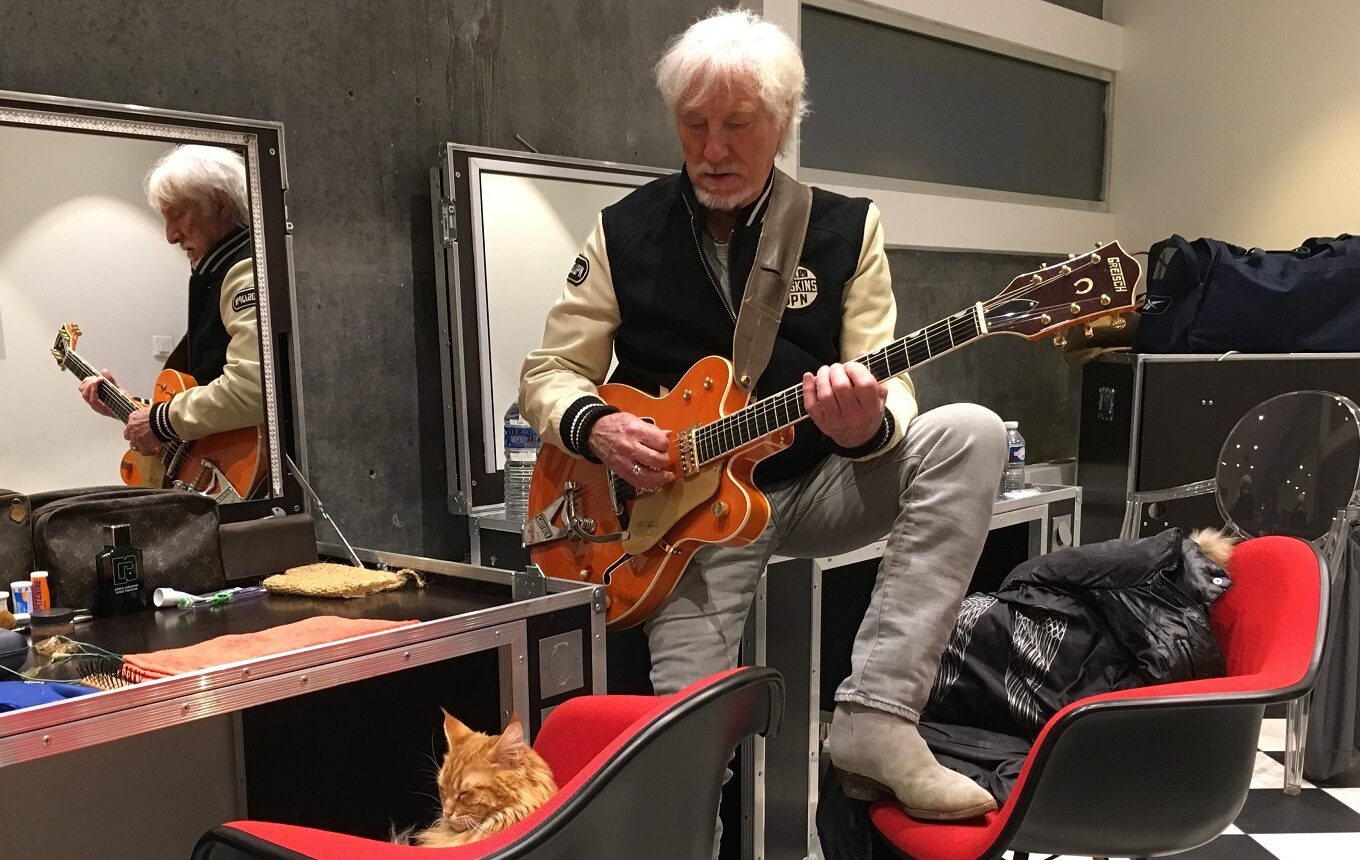 Hugues Aufray prend toujours le même plaisir à monter sur scène. (c) Murielle Aufray