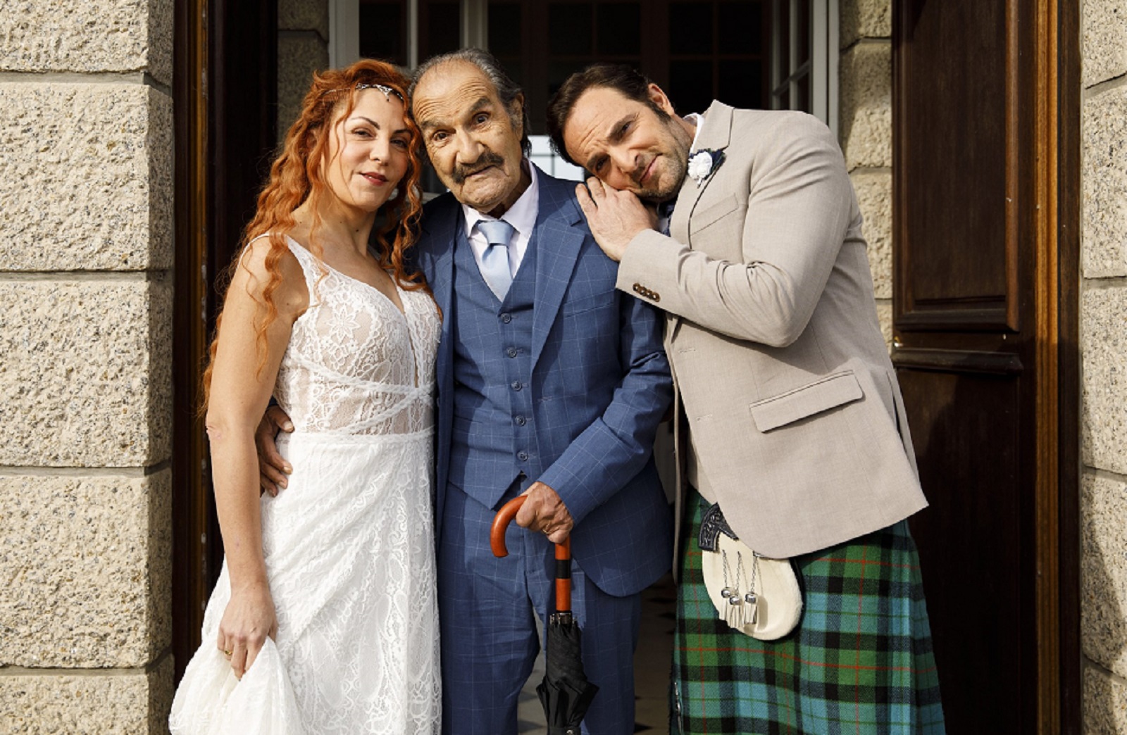 Cap sur la Bretagne pour le mariage d'Emma et Fabien. (c) Cécile Rogue-Noon-M6