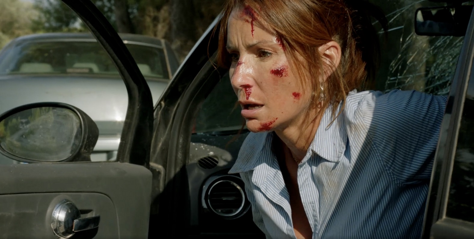 L'avocate Raphaëlle Perraud (Jennifer Lauret) vit une période difficile dans DNA. (c) TF1