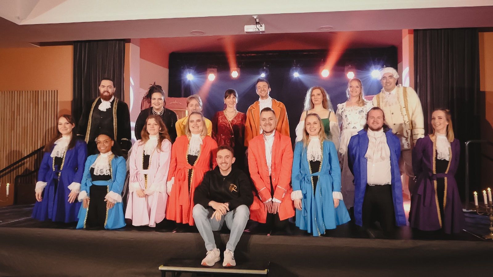 Simon Calafiore et sa troupe sont prêts à investir le théâtre Sébastopol.